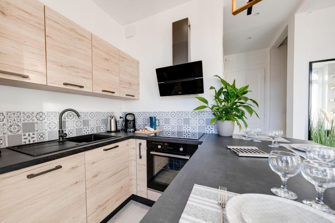 Le Balcon Annecien 4 - Rooftop View For 2-4 People Annecy Luaran gambar